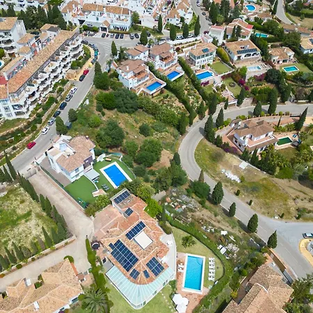 Vista Golf - Optional Heated Pool & Jacuzzi Villa Mijas